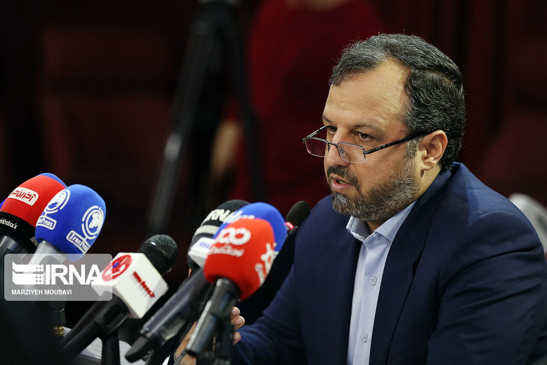 خاندوزی برنامه‌های دولت برای مقاوم کردن اقتصاد را تشریح کرد