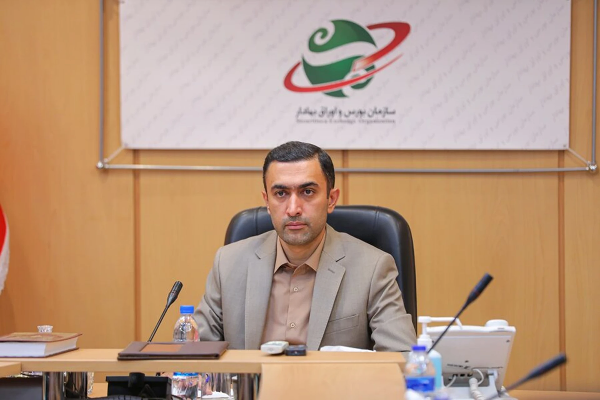 مدیر نظارت بر ناشران سازمان بورس و اوراق بهادار تشریح کرد: اعلام آخرین وضعیت پذیرش ایران خودرو و سایپا در بورس/ مکاتبه سازمان بورس با خودروسازها برای واگذاری سهام تودلی