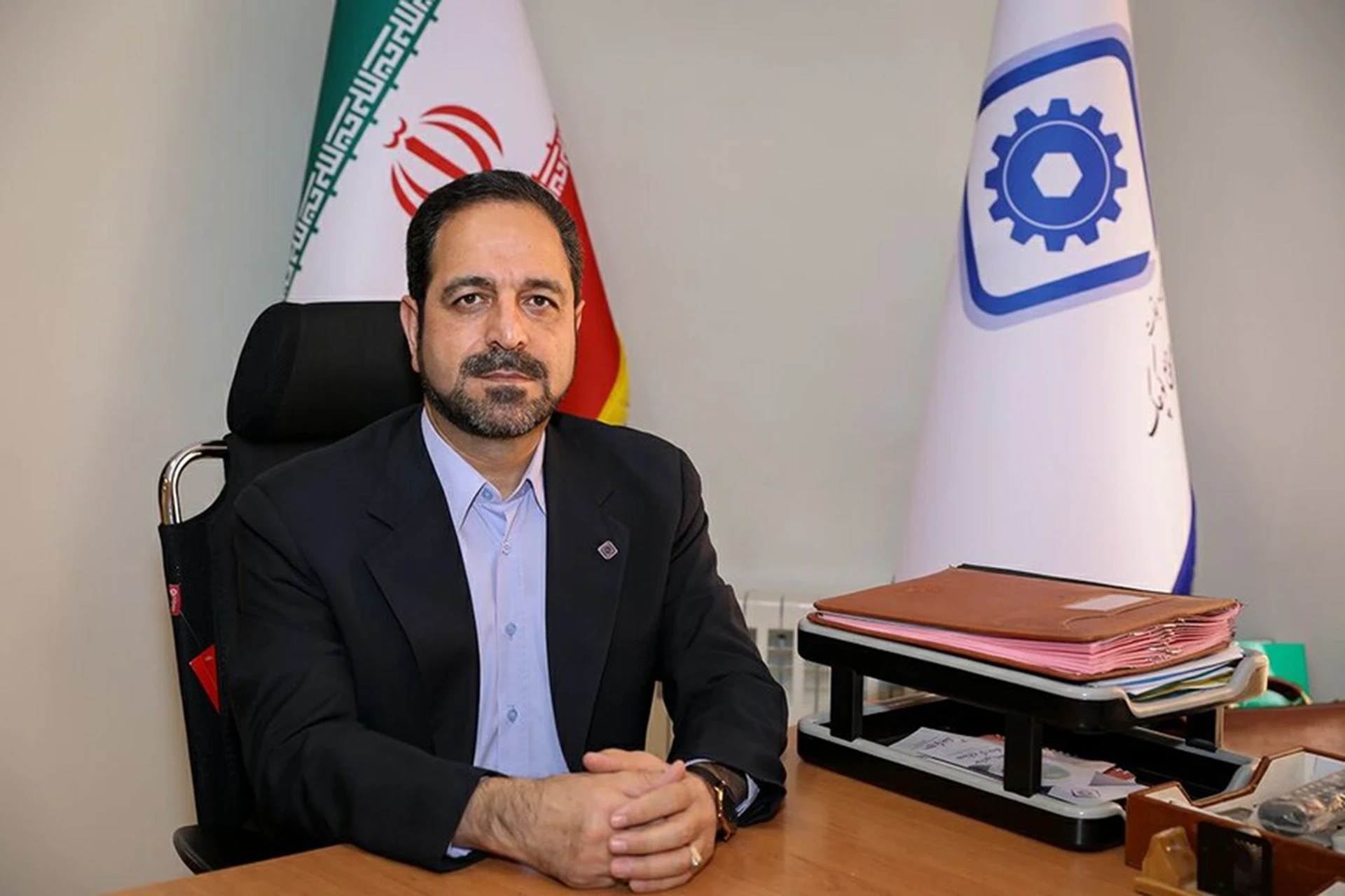 مدیرعامل صندوق ضمانت سرمایه‌گذاری صنایع کوچک در گفت‌وگو با «سنا» تشریح کرد: صدور اولین ضمانت‌نامه برای تامین مالی جمعی صنایع