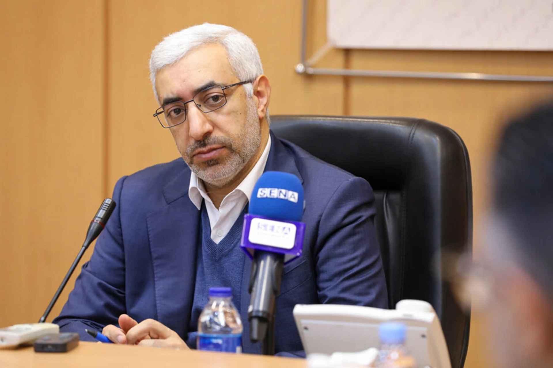 رییس سازمان بورس و اوراق بهادار به «سنا» خبر داد: دامنه نوسان از فردا به مثبت و منفی یک درصد تغییر می‌کند