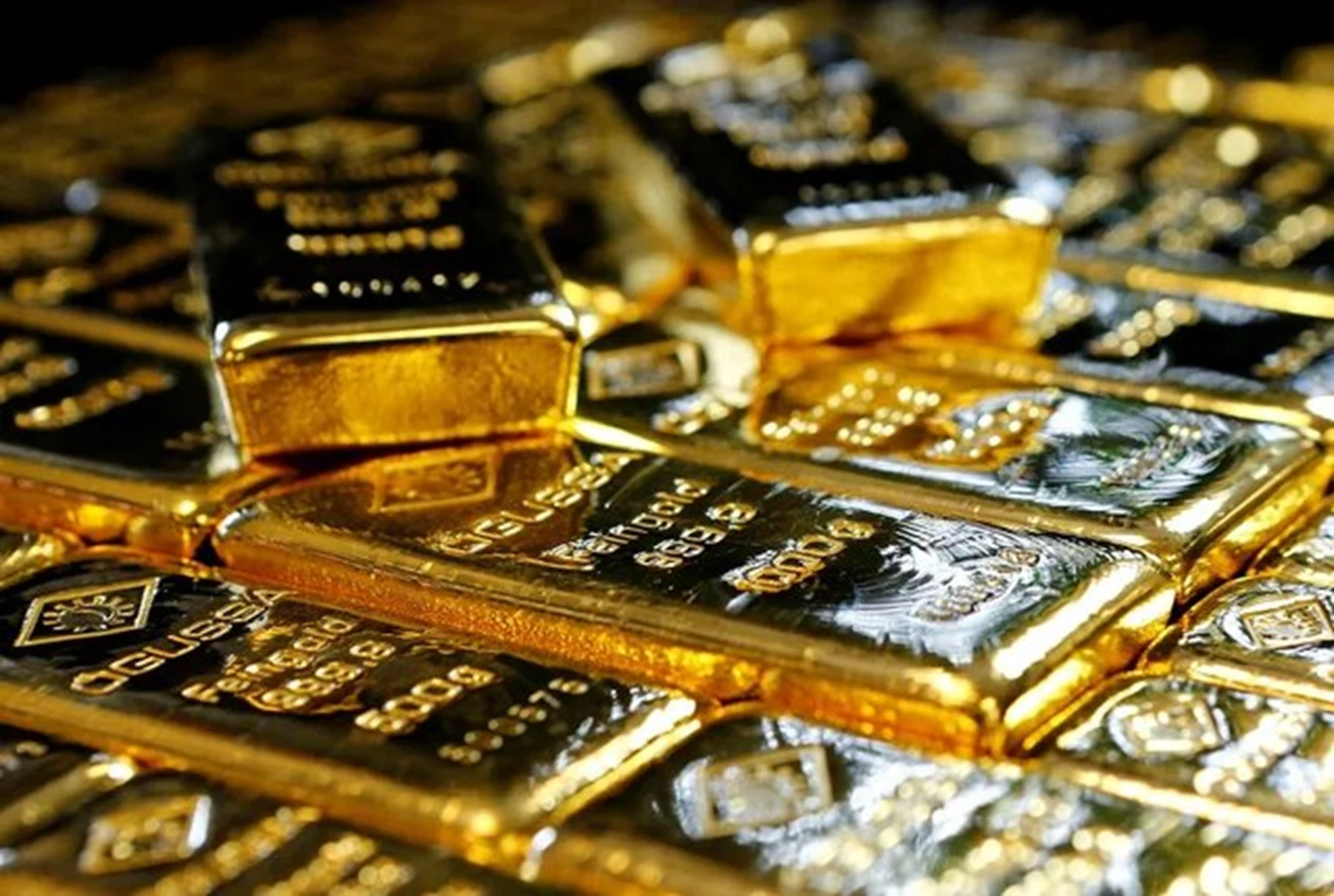 طلای جهانی به جوش و خروش افتاد