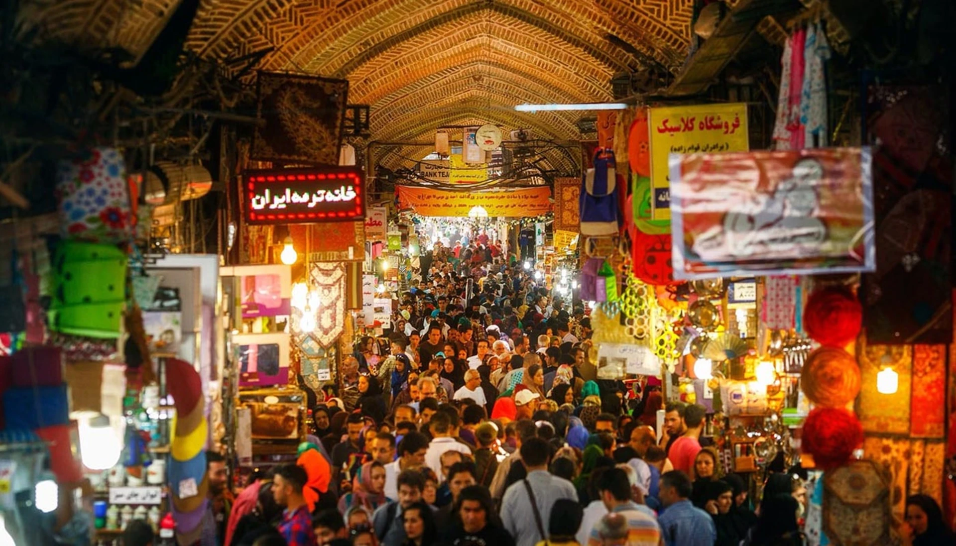 نرخ تورم سالانه و نقطه‌به‌نقطه کاهش یافت